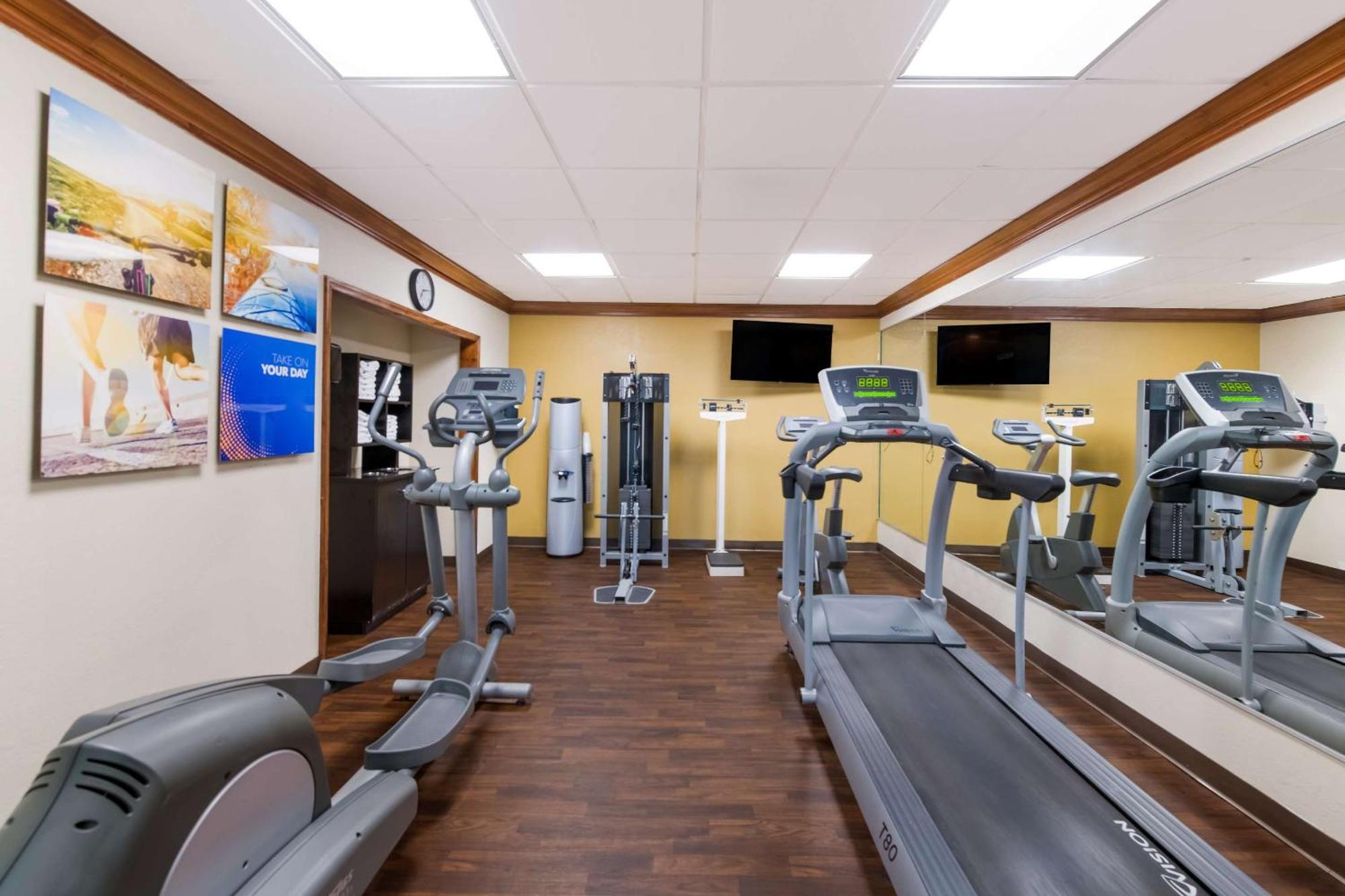 Comfort Inn South Oceanfront Nags Head Bagian luar foto