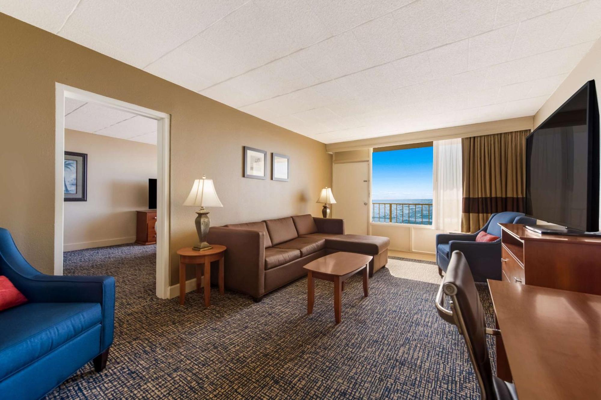 Comfort Inn South Oceanfront Nags Head Bagian luar foto